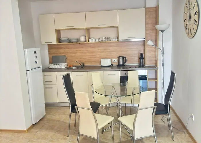 Aпартаменти мини в бей вю Aparthotel Tsarevo