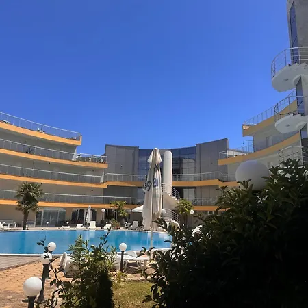 Aпартаменти мини в бей вю 4* Tsarevo